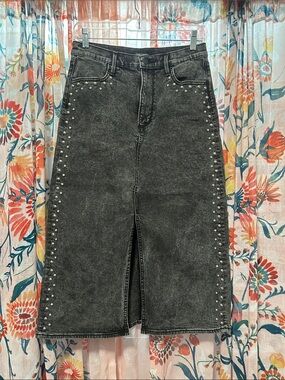 EUC Driftwood Piper Denim Studded Skirt Sz. L